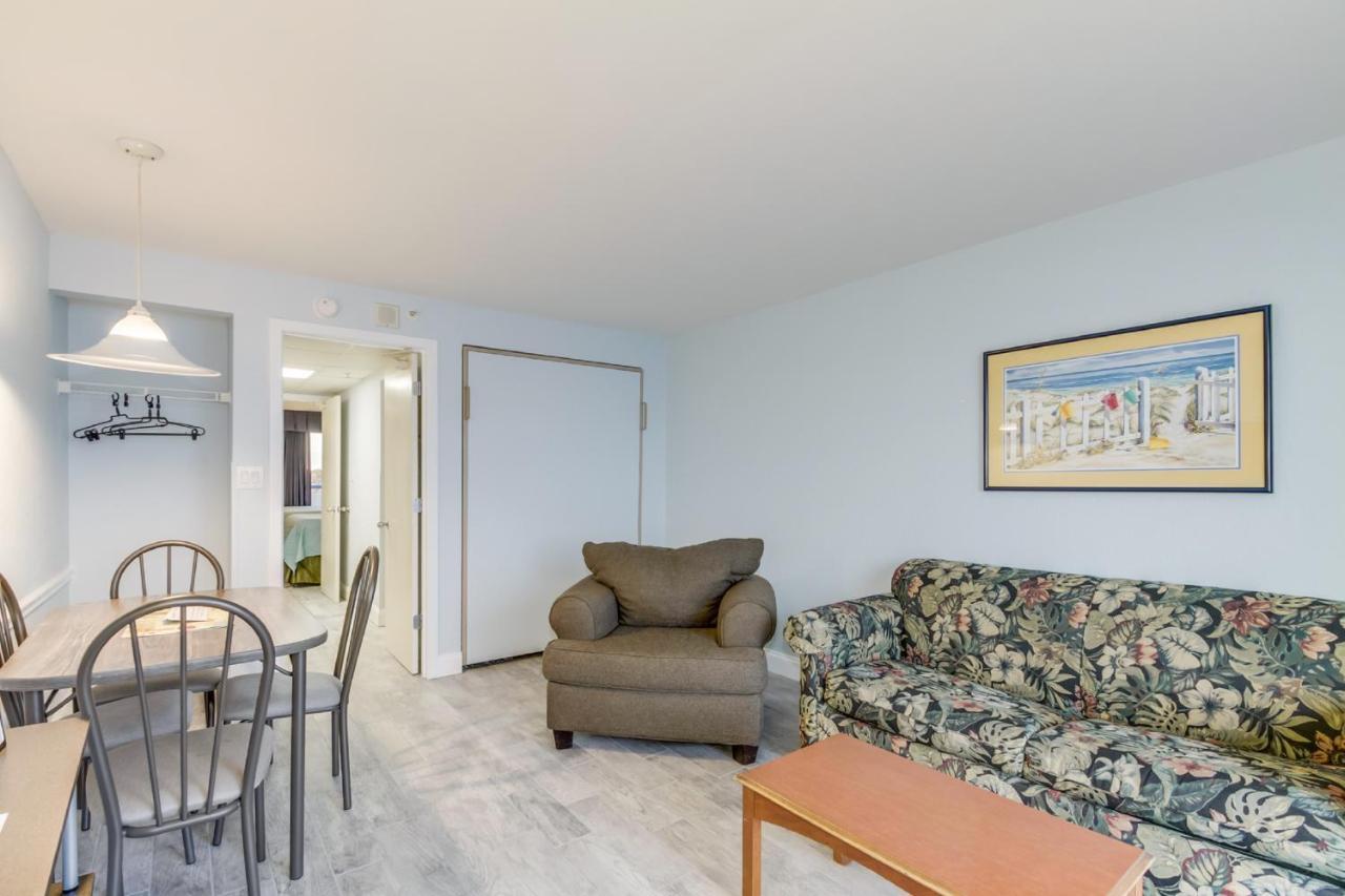 Hosteeva Oceanfront Boardwalk Beach Resort With Balcony Myrtle Beach Eksteriør bilde
